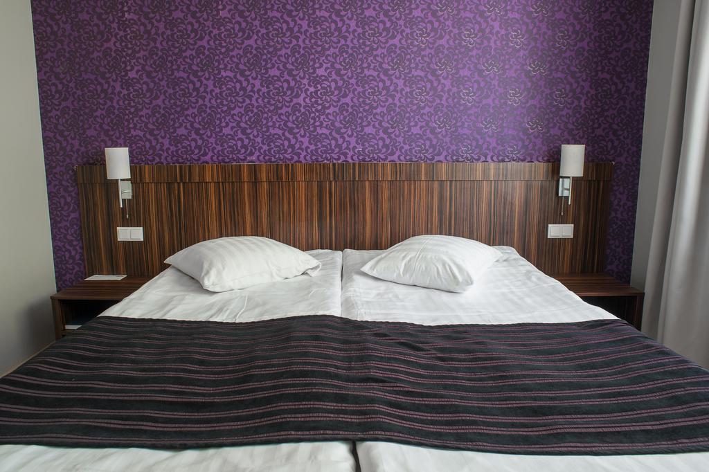 Rija Vef Hotel With Free Parking Riga Exterior foto